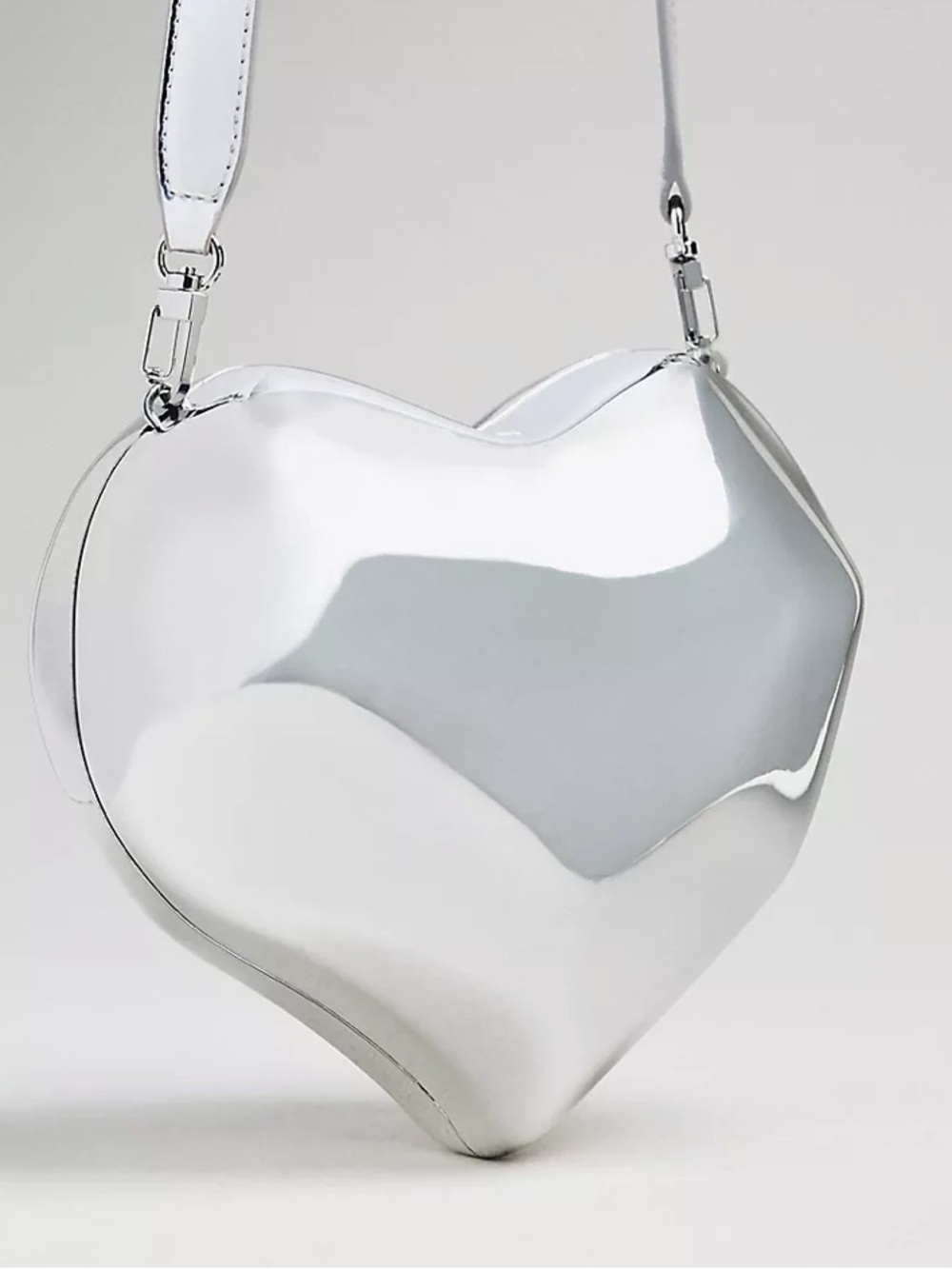 Simon Miller Silver Molded Heart Bag Metallic Shoulder Crossbody - Picture 8 of 14
